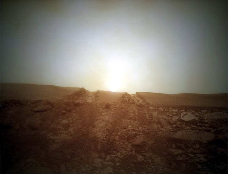 Blick zur�ck zur Kraterkante